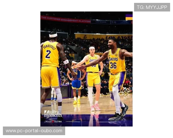 湖人主场105-99力克勇士，詹姆斯20+7+10领衔六人上双